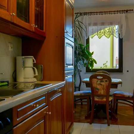 House 193540 Holiday Antonia