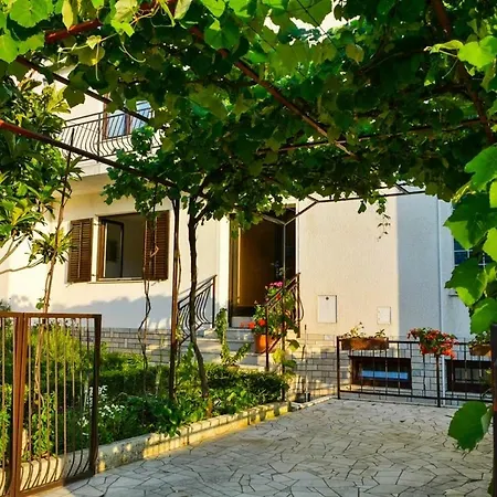 Apartment House 193540 Holiday Antonia Crikvenica